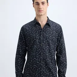 Pepe Jeans Men Slim Fit Spread Collar Abstract Printed Cotton Casual Shirt-picture-11
