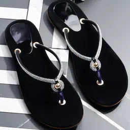 Shoetopia Beads Designed & Charm Detailed Sandals - Silver-picture-27