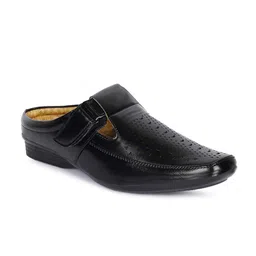 ROYAL CRUZZ Men Comfort Sandals-image-42