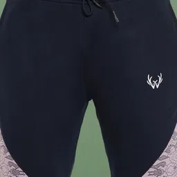 WILD WEST  Men Colourblocked Tracksuit image 3