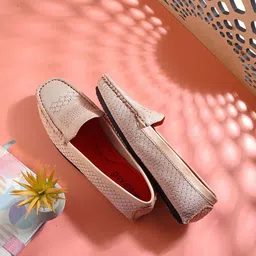 El Paso Women Round Toe Loafers-image-6