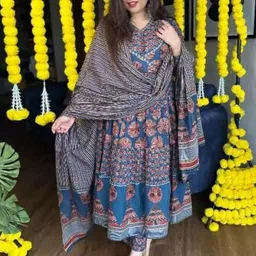 MILAAV Ethnic Motifs Printed Tiered V Neck A-Line Kurta With Trousers & Dupatta-picture-34