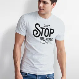 Seekbuylove Men Typography Printed Bio Finish T-shirt image 3