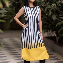 HAY Women Printed Regular Linen Kurta with Trousers-picture-13