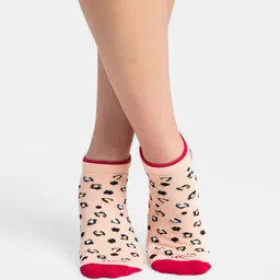 Jockey Women Pack of 2 Patterned Cotton Stretch Low Ankle Length Socks image 5