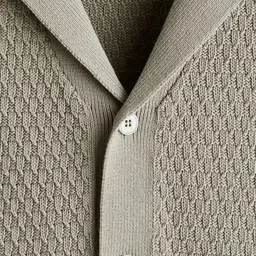 H&M Regular Fit Textured-Knit Resort Shirt image 2