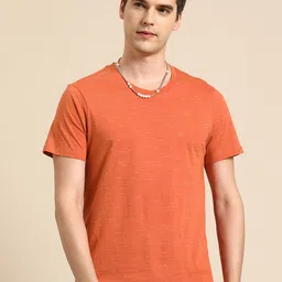 Mast & Harbour Men T-shirt image 1