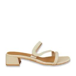 Code by Lifestyle Women's Ivory Casual Sandals image 2