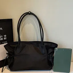 CORSICA Structured Handheld Bag-picture-37