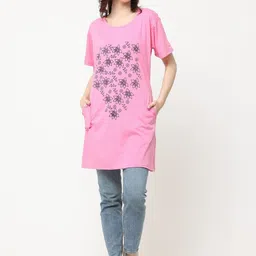 GLAMSYSTYLE Women Typography Printed T-shirt image 2