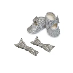 Daizy Girls Stylish Shimmer Booties And Clips Combo-picture-38