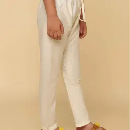 KISAH Kids White Cotton Regular Fit Pajamas image 4