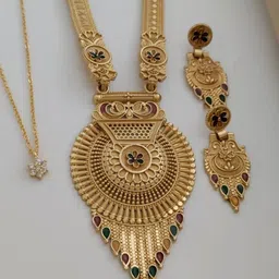 Jewellers Hub Gold-Plated Jewellery Set image 3