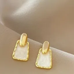 Neze Contemporary Drop Earrings-picture-34