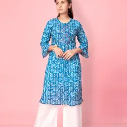 Aarika Kids Girls Blue-White Color Cotton Printed Kurti Palazzo Set-image-39