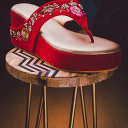 NR by Nidhi Rathi Women's Red Thong Wedges-picture-28