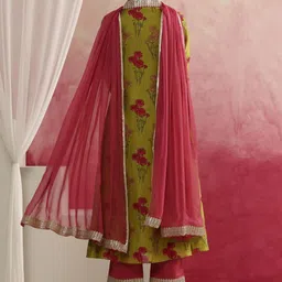 Khushal K Women Floral Embroidered Regular Sequinned Kurta with Palazzos & With Dupatta image 2