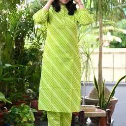 SRF JAIPUR Women Striped Regular Pure Cotton Kurta with Trousers image 2