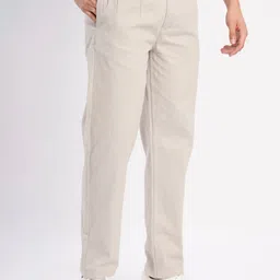 IVOC Men Relaxed Pleated Trousers image 3