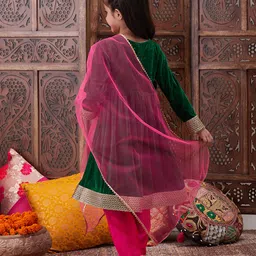 Pspeaches Three Fourth Sleeves Floral Designed & Gota Lace Embellished Coordinating Kurta & Pant With Dupatta - Green image 3