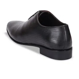 Bellissimo Men Round-Toe Formal Slip-Ons image 3