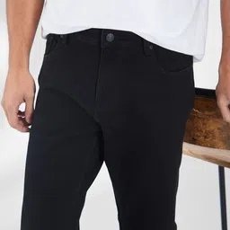 SPYKAR Men Relaxed Fit Stretchable Jeans image 3