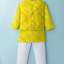 TEENTAARE Cotton Woven Full Sleeves Kurta Pajama & Jacket Set With Bandhani Print - Lime Green-picture-20