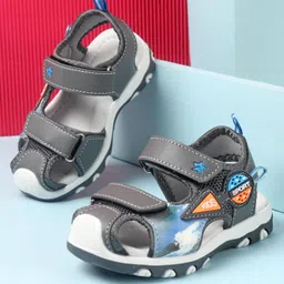 Cute Walk by Babyhug Double Velcro Closure Camo Printed Sandals - Grey-picture-12