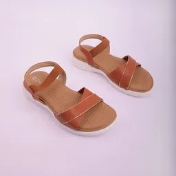 Ozuri Women Open Toe Flats image 3