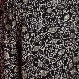 theRebelinme Women Floral Printed Palazzos image 4