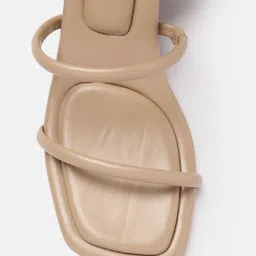 Lino Perros Mid-Top Block Heels image 2