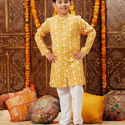 stylobug Stylo Bug Full Sleeves Seamless Batik Design Printed Kurta With Pyjama Set - Yellow-picture-10