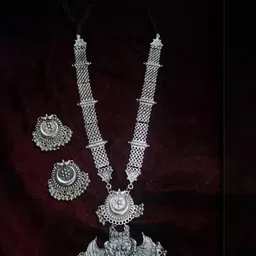 N S G Silver Plated Beaded Jewellery Set image 5