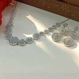 NIPSTec Cubic Zirconia Stone-Studded Jewellery Set image 4