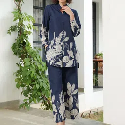 JISORA Blue Floral Printed Mandarin Collar Pure Cotton Top With Trousers-picture-18