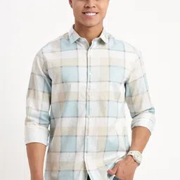 SHOWOFFFF Men Standard Slim Fit Checked Casual Shirt image 2