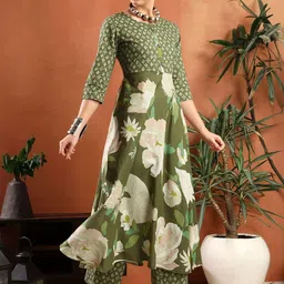 KIRNYA Women Floral Printed Panelled Pure Cotton Kurta with Palazzos image 4