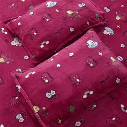 Myntra Elegant Homes Pink & White Printed Woollen 300 TC King Bedsheet Set 2.5 m x 2.25 m image 3