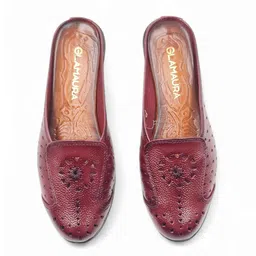 GLAMAURA Women Textured Slip-On Backless Loafers With Cutwork Detailing-image-16