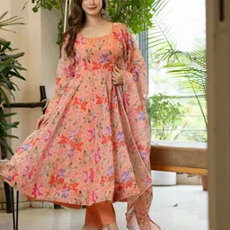 SWEETPEL Women Floral Printed Tiered Kurta with Trousers & Dupatta image 2