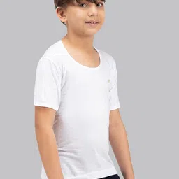 AMUL COMFY Boys Pack Of 10 Pure Cotton Undershirt Vests image 4