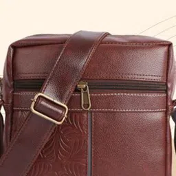 Fashion twist Unisex Textured Messenger Bag image 5