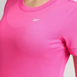 Reebok Women Solid Round Neck T-shirt image 3