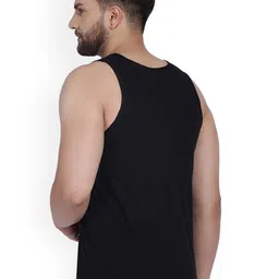 SLOWLORIS Pack Of 2 Printed Combed Cotton Gym Vest VSL26 CMB(CHS BLACK)(KEEP WHITE) image 2