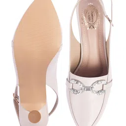 Shoetopia Stones Embellished Bow Applique Detailed Heeled Sandals - Cream image 5