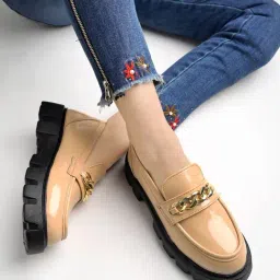 Shoetopia Women's Beige Casual Loafers-image-32