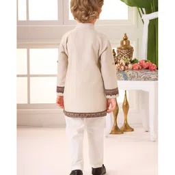 Lagorii Cotton Blend Woven Full Sleeves Palace Theme Printed Kurta Pyjama - Beige image 3