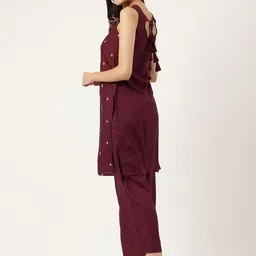 aayusika Women Floral Embroidered Regular Thread Work Kurti with Trousers image 3