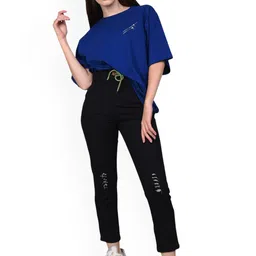 Ira Collections Women Comfort Mid-Rise Mildly Distressed Stretchable Jeans image 2