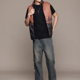 The Roadster Life Co. Stand Collar Sleeveless Graphic Printed Padded Jacket image 3